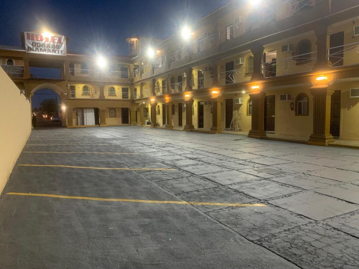 Hotel Los Arcos Мехикали Экстерьер фото